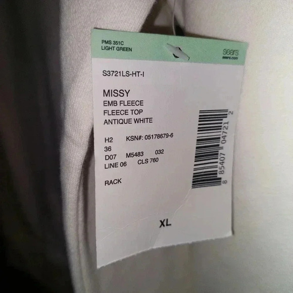 Laura Scott Christmas Off White Sweater Red Cardinal Bling Size XL - Picture 5 of 6